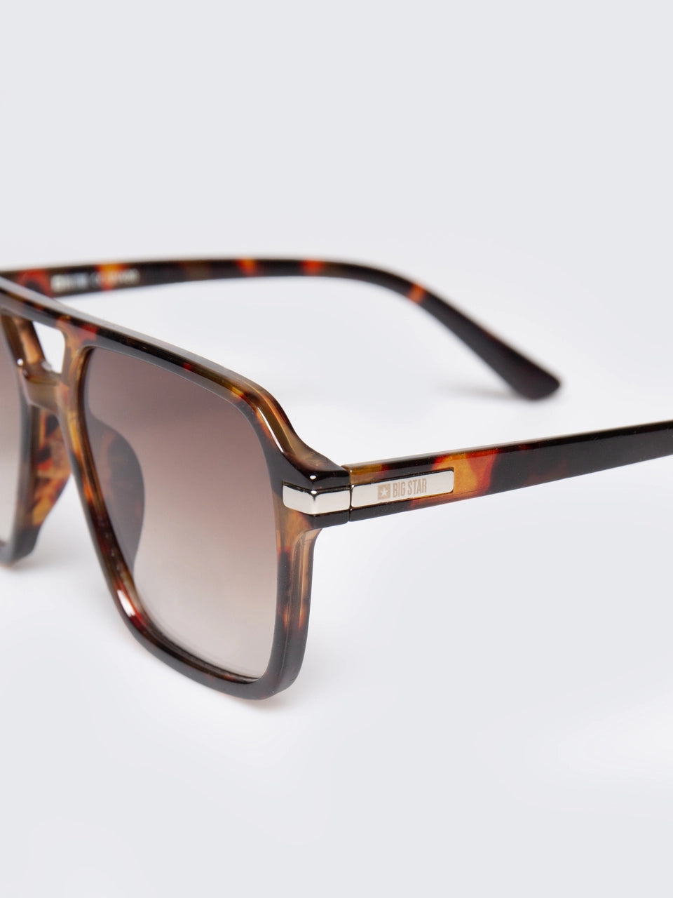 Sleek Sunglasses | Brown