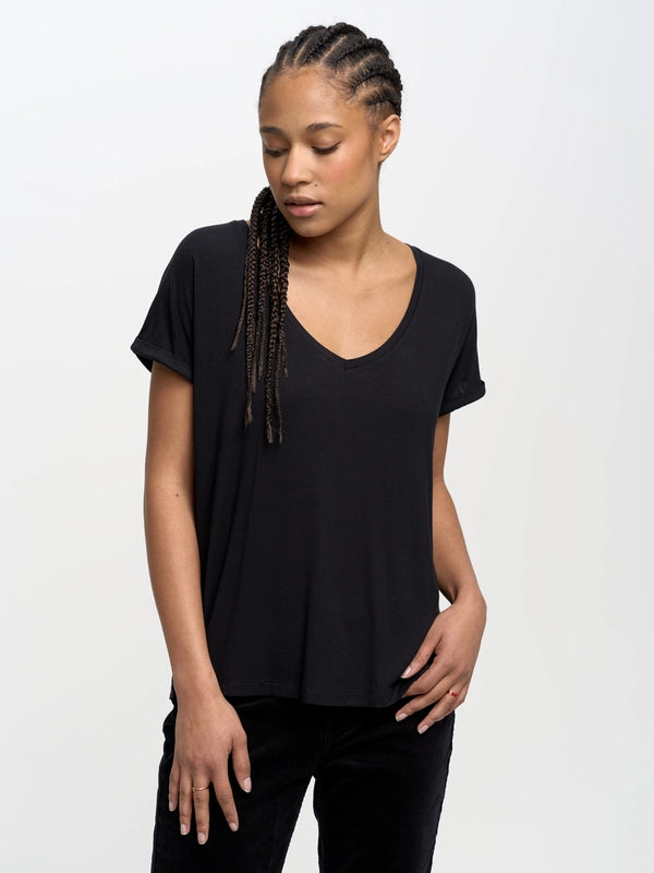Loose-Fit V-Neck T-Shirt | Black