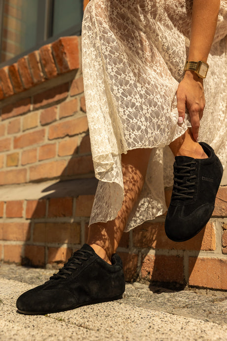 Sneakers | Black