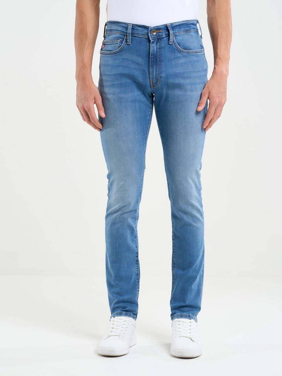 Jeans Slim TERRY Carrot - 133