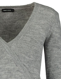 V-Neck Jumper | Grey